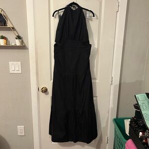 Forever 21 Plus Size Black Halter Poplin Maxi Dress